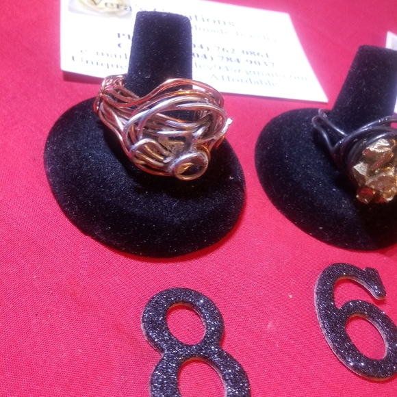 Ring - Picture 3 of 4